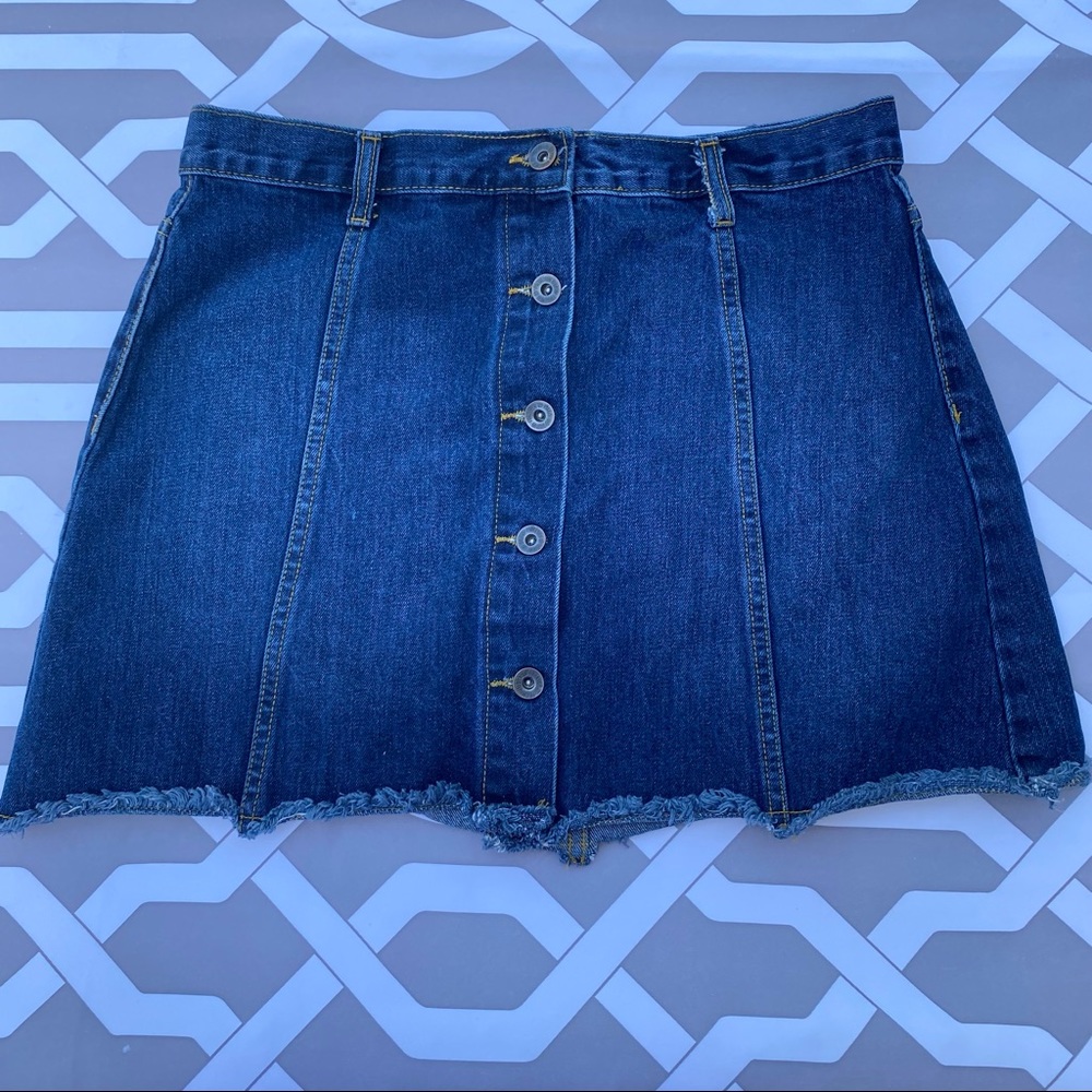 Jean Skirt with buttons